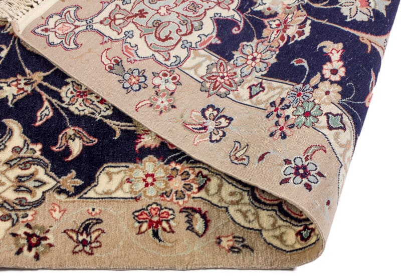 Teppich Nain 4L Wolle & Seide auf Seide | ca. 70 x 170 cm – Detailbild 3 – jetzt kaufen bei Lifetex-Heimtextilien.de