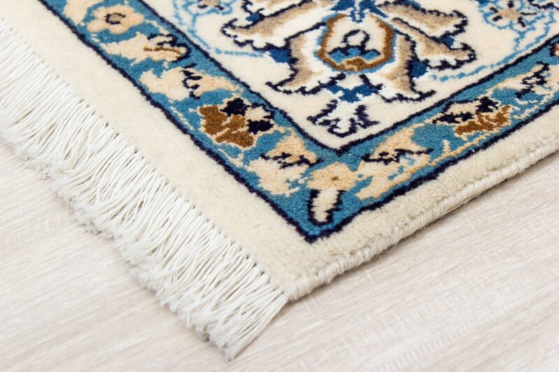 Teppich Nain mit Seide | ca. 125 x 195 cm – Detailbild 2 – jetzt kaufen bei Lifetex-Heimtextilien.de
