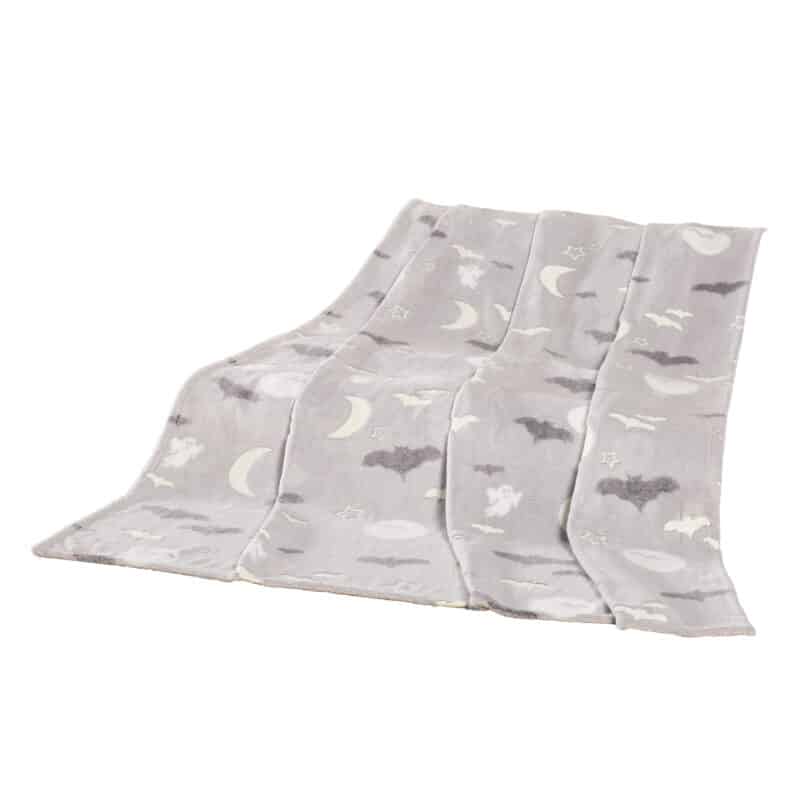 GOLD-LINE HOME Kinder Wohndecke Fledermaus Glow in the Dark Kuscheldecke 150x200cm, Grau – jetzt kaufen bei Lifetex-Heimtextilien.de
